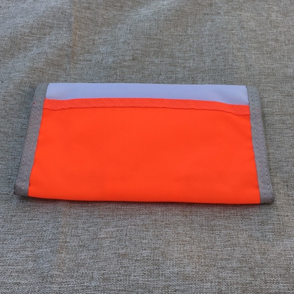 Colorful Wallet - Picture 6 of 6